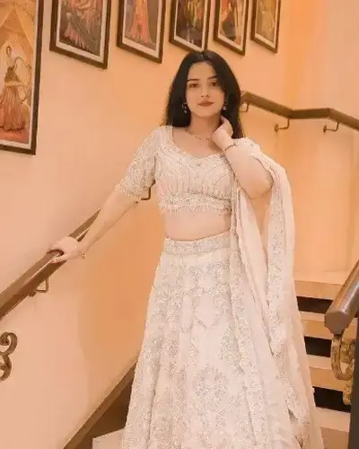 Escort Medziphema
